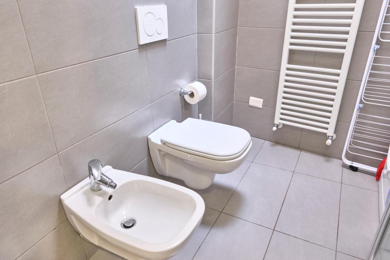 Centro-Lecco Romantico Appartamento Sul Lago Экстерьер фото