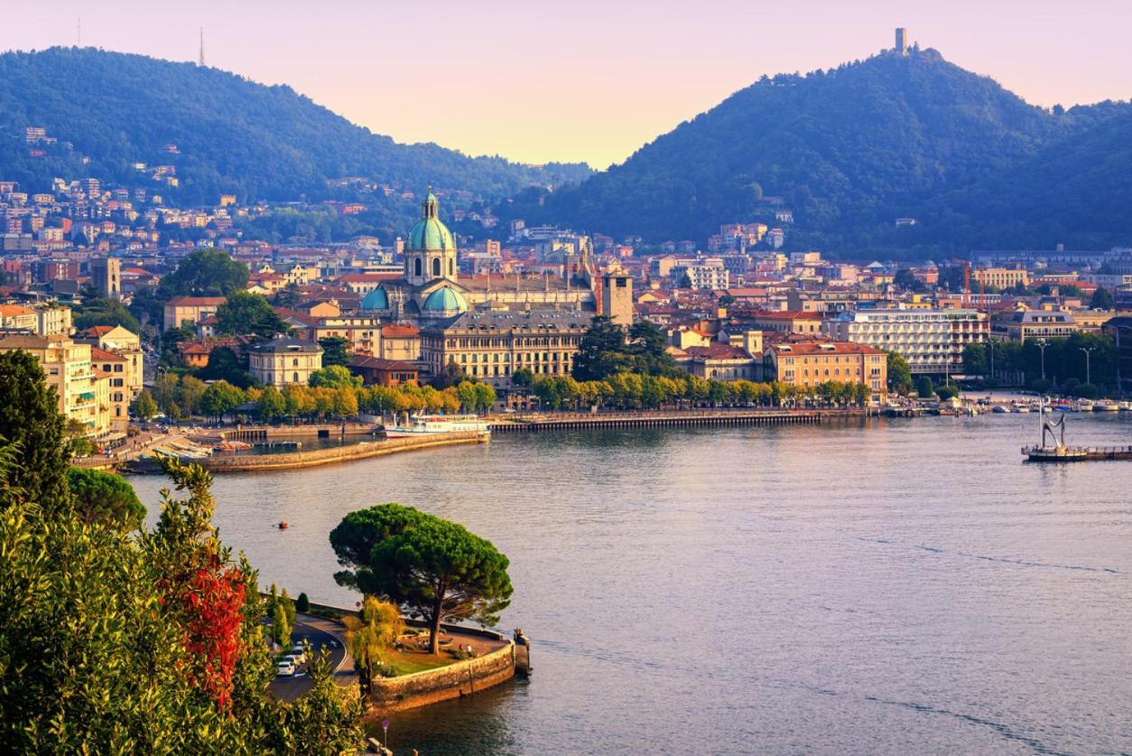 Centro-Lecco Romantico Appartamento Sul Lago Экстерьер фото