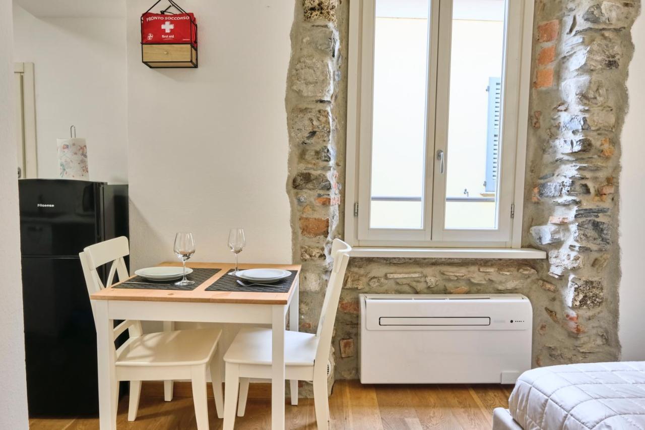 Centro-Lecco Romantico Appartamento Sul Lago Экстерьер фото